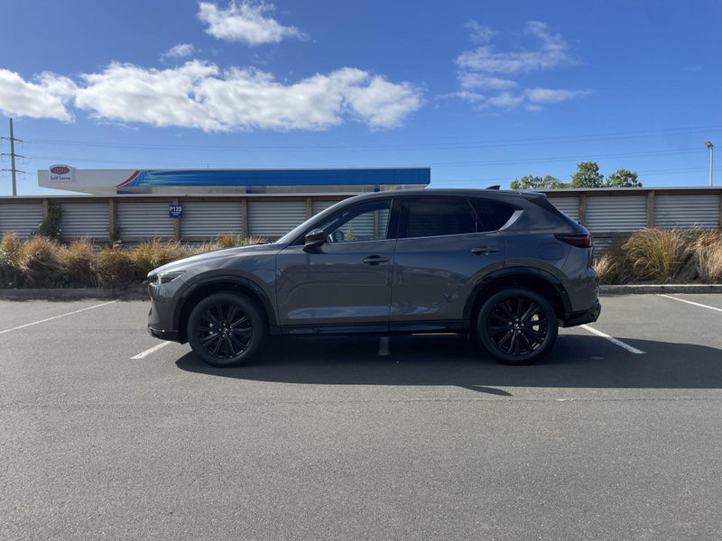 2026 Mazda CX-5 AWD 2.5L Limited 6AT Petrol image 3