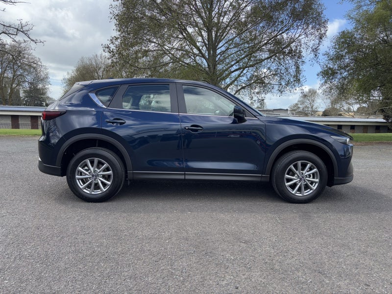 2026 Mazda CX-5 GLX FWD 2.0L PETROL image 4