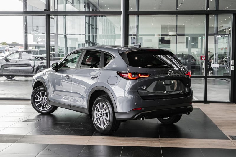 2026 Mazda CX-5 GSX 2.5 4Wd image 4