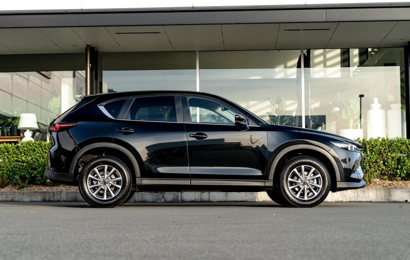 2026 Mazda CX-5 GSX 2.5 AWD Auto image 3