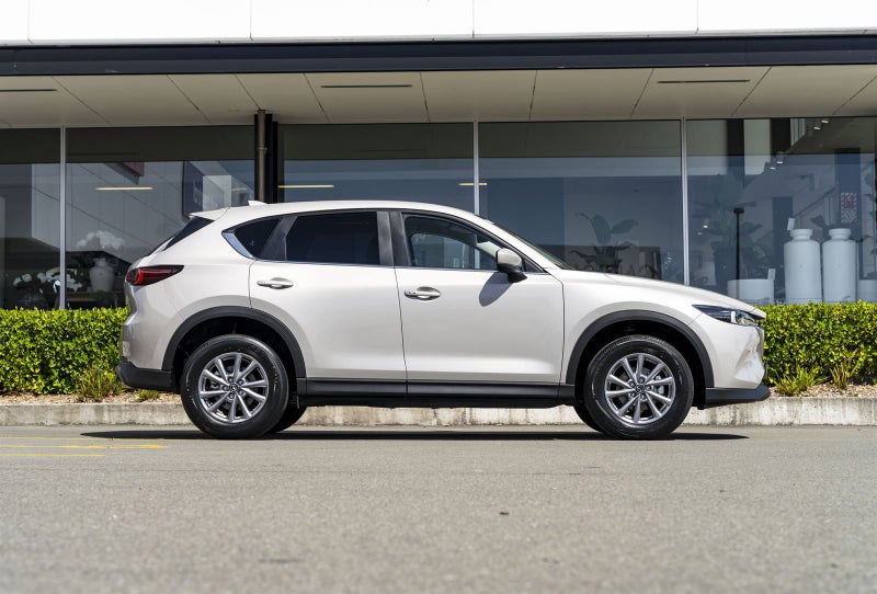 2026 Mazda CX-5 GSX 2.5 AWD (M-Series) image 3
