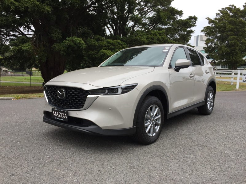 2026 Mazda CX-5 GSX AWD 2.5L PETROL image 3