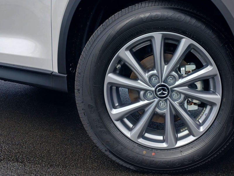 2026 Mazda CX-5 GSX AWD image 2