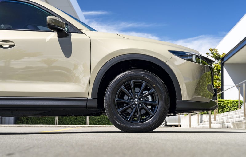 2026 Mazda CX-5 GSX BLACK EDITION AWD 6 SPEED image 4