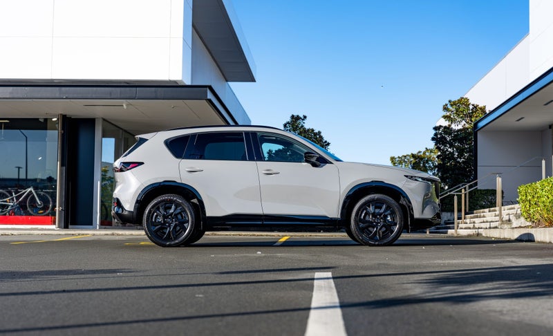 2026 Mazda CX-5 HOMURA 2.5 AWD (N-Series) image 4