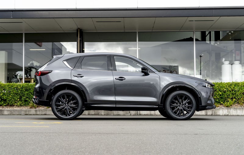2026 Mazda CX-5 Limited 2.5 AWD (M-Series) image 3