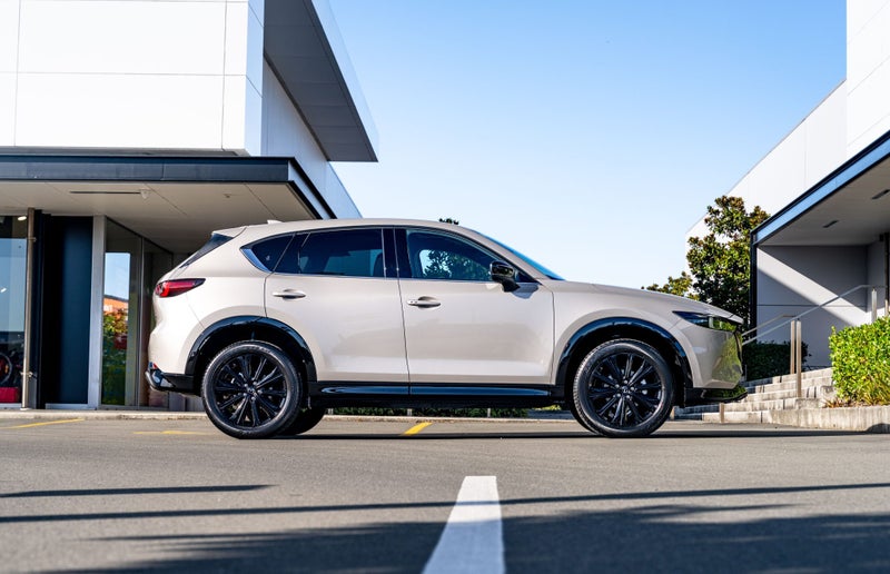 2026 Mazda CX-5 Limited 2.5 AWD (M-Series) image 2