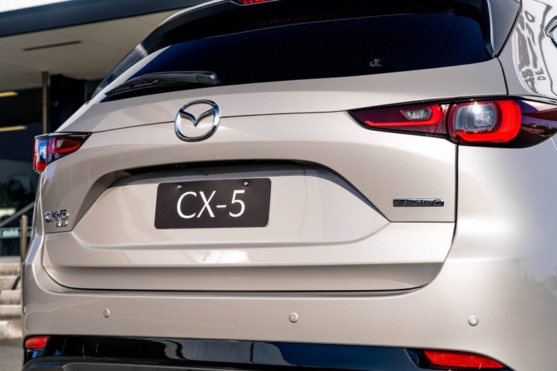 2026 Mazda CX-5 Limited 2.5 AWD (M-Series) image 5