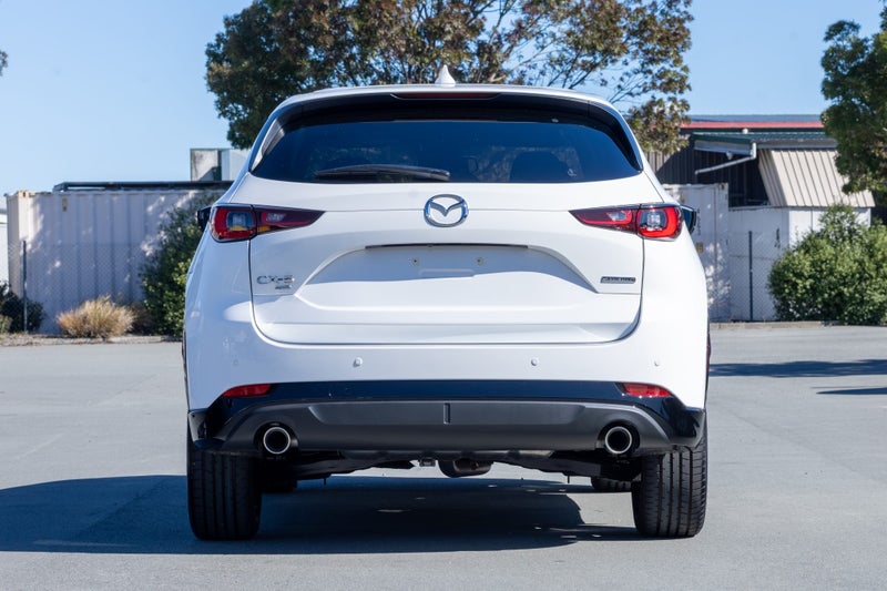 2026 Mazda CX-5 Limited 2.5L AWD image 5