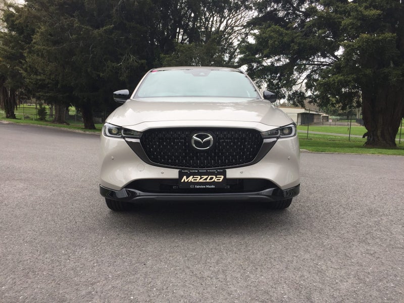 2026 Mazda CX-5 LIMITED AWD 2.5L PETROL image 2