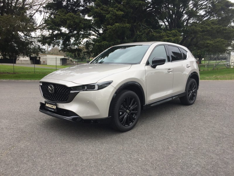 2026 Mazda CX-5 LIMITED AWD 2.5L PETROL image 3