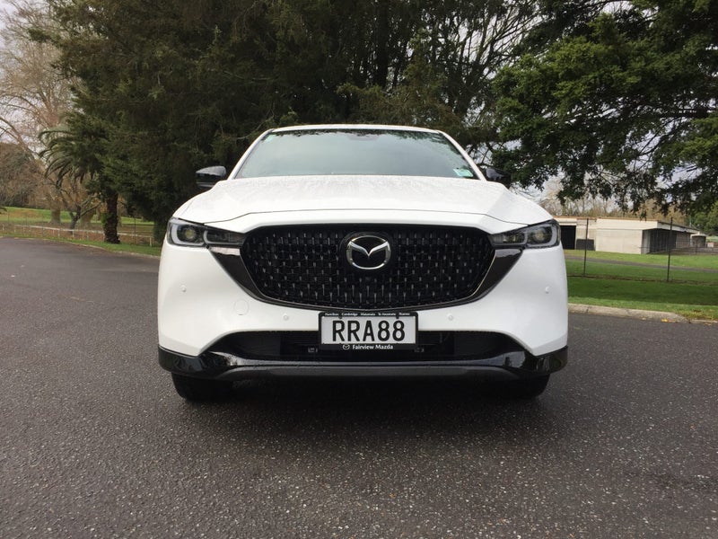 2026 Mazda CX-5 LIMITED AWD 2.5L PETROL image 2