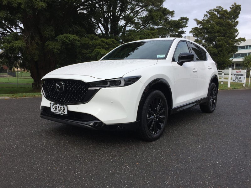 2026 Mazda CX-5 LIMITED AWD 2.5L PETROL image 3