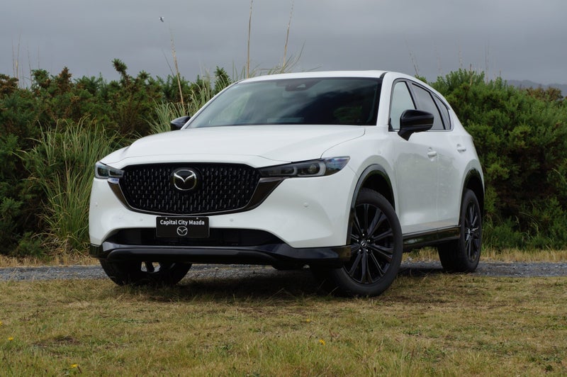 2026 Mazda CX-5 M AWD 2.5L LTD 6AT P image 4