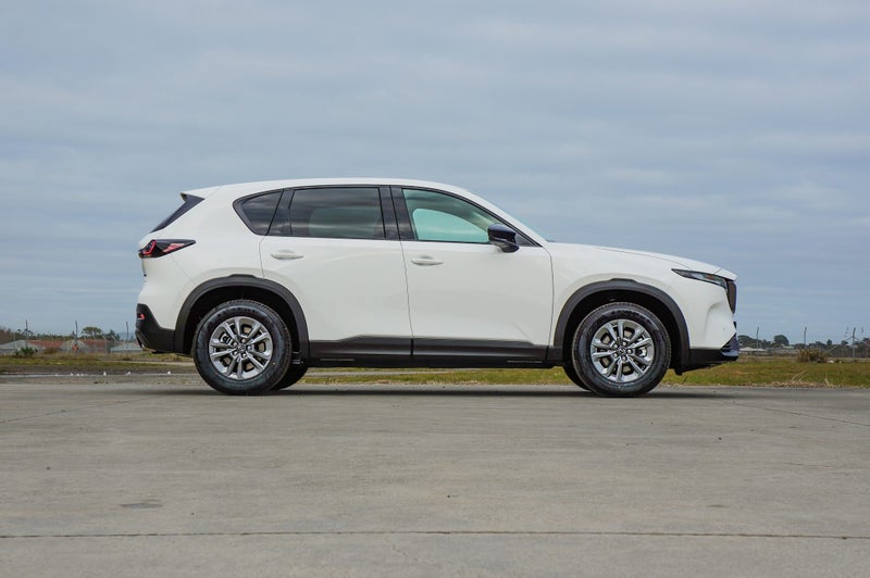 2026 Mazda CX-5 N AWD 2.5L TOURING image 2