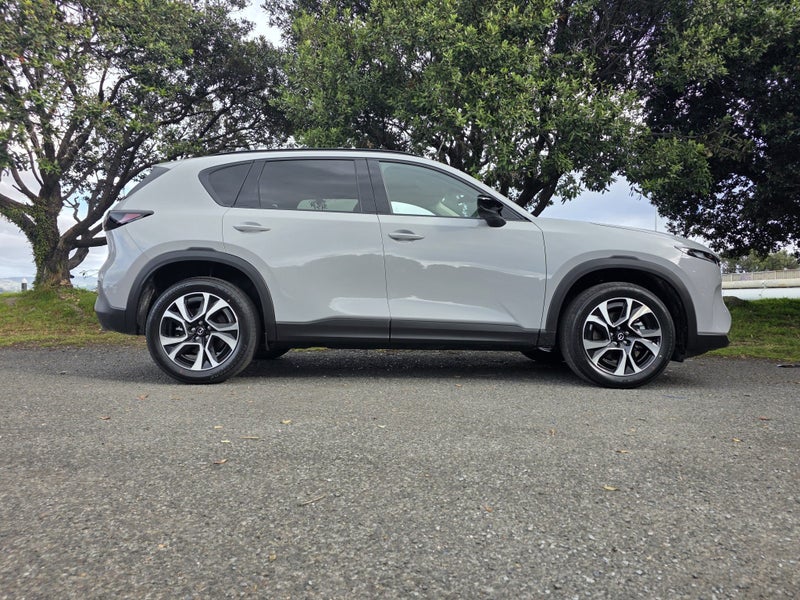 2026 Mazda CX-5 SP 2.5 PETROL AWD image 4