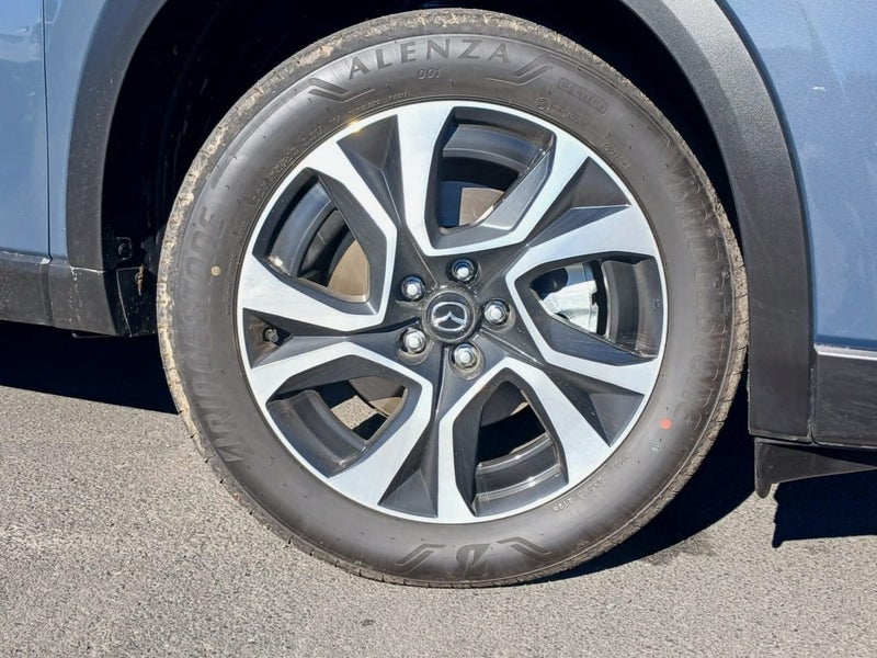 2026 Mazda CX-5 SP image 2