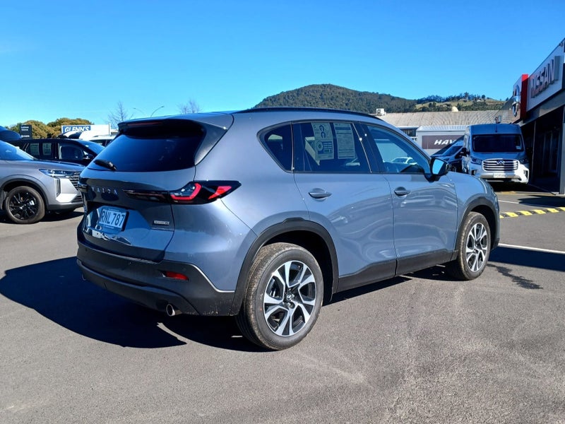 2026 Mazda CX-5 SP image 4