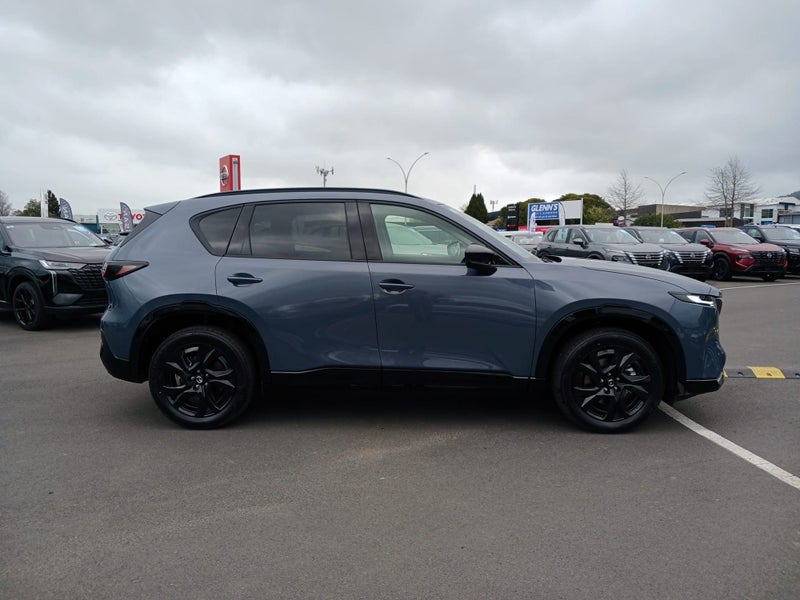 2026 Mazda CX-5 Takami image 3