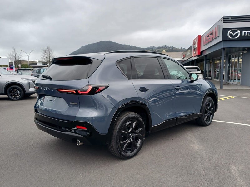 2026 Mazda CX-5 Takami image 4