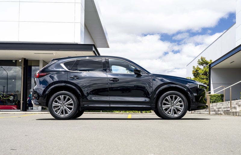 2026 Mazda CX-5 TAKAMI AWD TURBO image 2