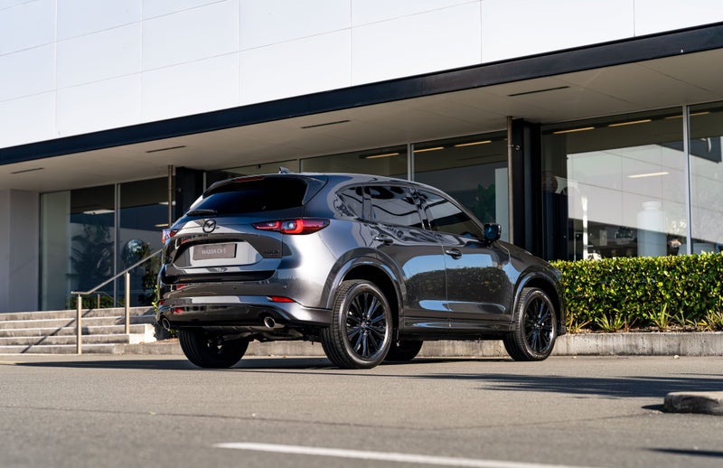 2026 Mazda CX-5 TAKAMI AWD TURBO BLACK EDITION image 2