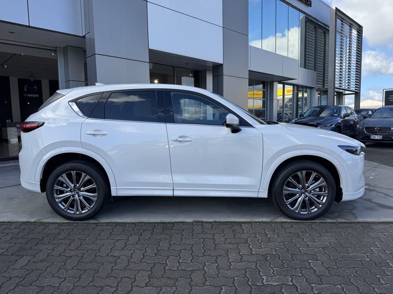 2026 Mazda CX-5 Takami Ptr 2.5Pt/4Wd image 3