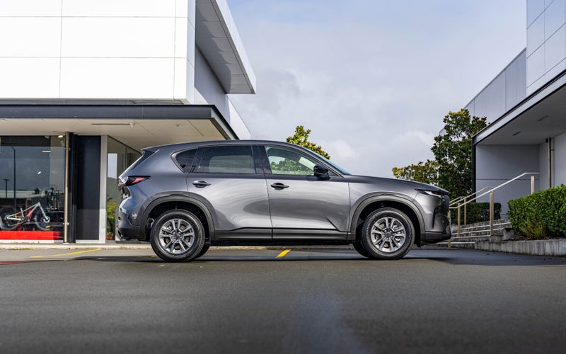 2026 Mazda CX-5 TOURING 2.5 AWD (N-Series) image 4