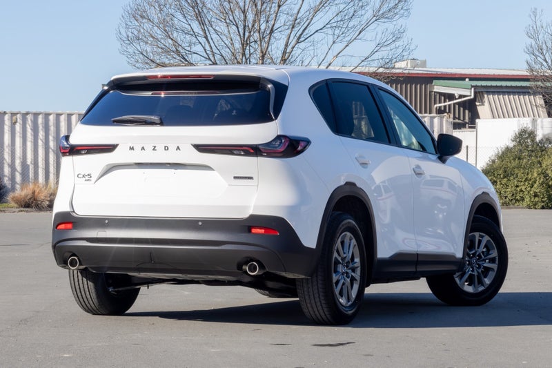 2026 Mazda CX-5 Touring 2.5L Petrol AWD image 3