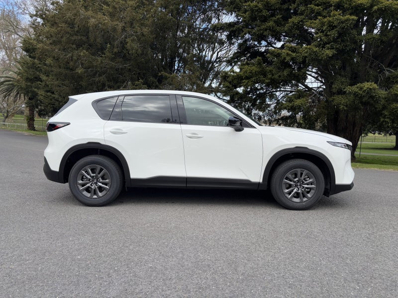 2026 Mazda CX-5 TOURING AWD 2.5L PETROL image 2
