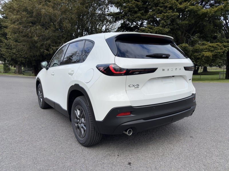 2026 Mazda CX-5 TOURING AWD 2.5L PETROL image 5