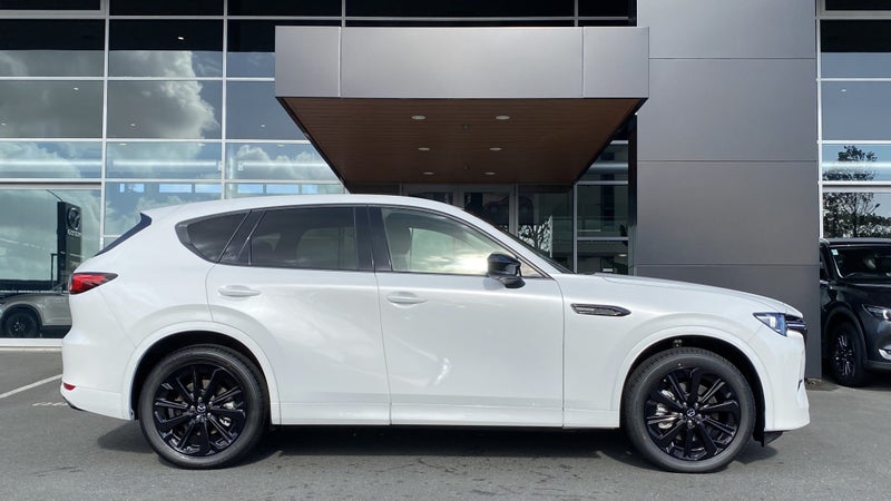 2026 Mazda CX-60 HOMURA 3.3PMHT/AWD image 5