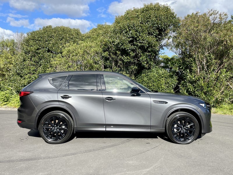 2026 Mazda CX-60 HOMURA AWD 3.3L HYBRID image 2