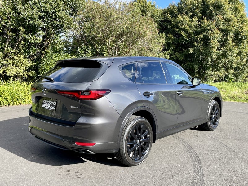 2026 Mazda CX-60 HOMURA AWD 3.3L HYBRID image 3