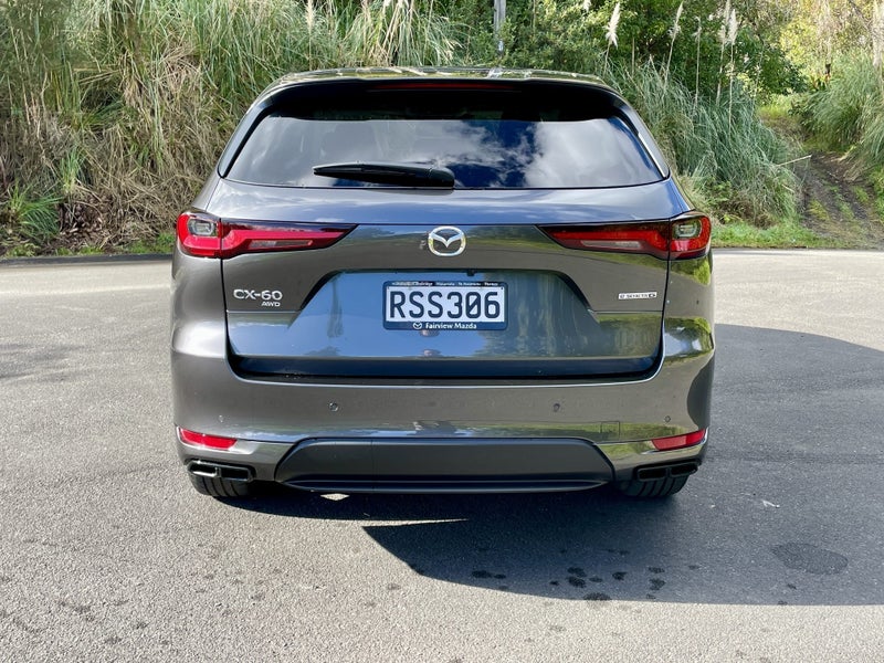 2026 Mazda CX-60 HOMURA AWD 3.3L HYBRID image 4