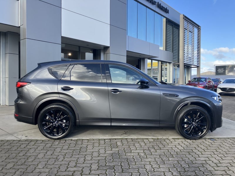 2026 Mazda CX-60 Takami Kuro 3.3Pmht image 3