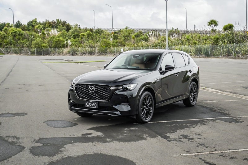 2026 Mazda CX-60 TAKAMI KURO image 3
