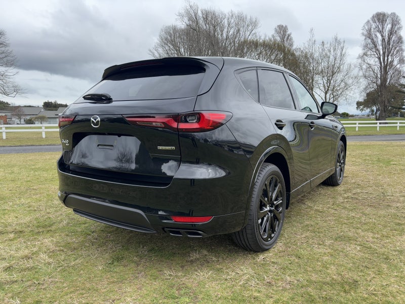 2026 Mazda CX-60 TAKAMI KURO AWD 3.3L HYBRID image 3
