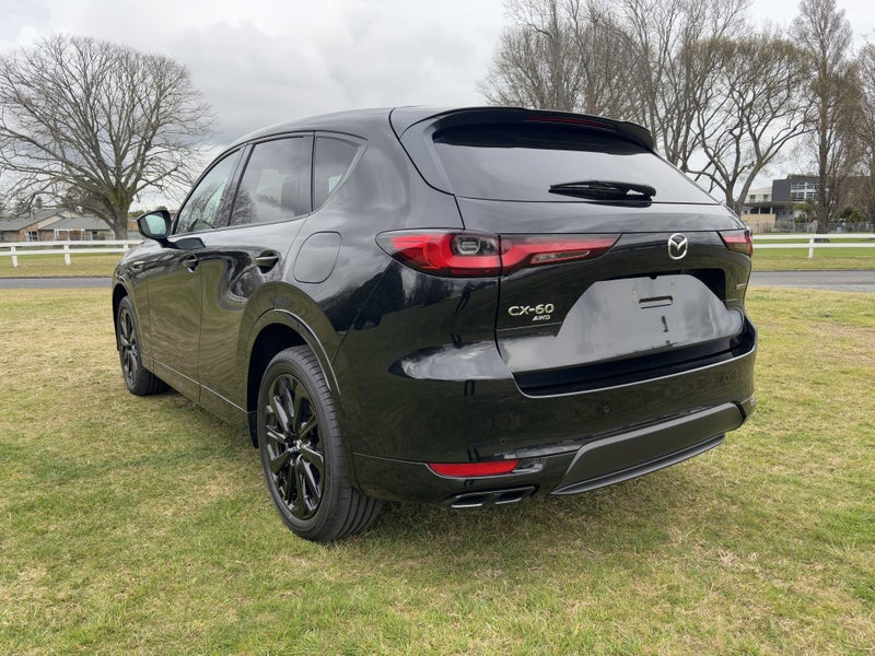 2026 Mazda CX-60 TAKAMI KURO AWD 3.3L HYBRID image 5