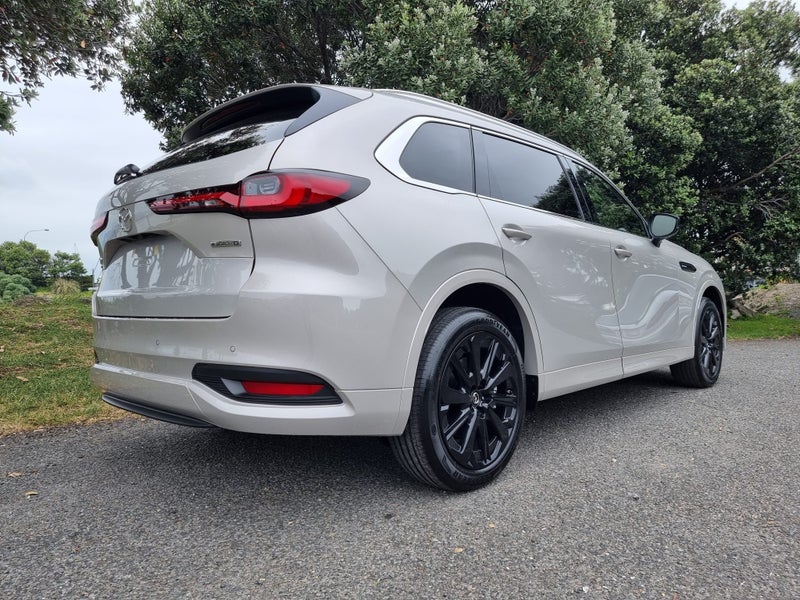 2026 Mazda CX-80 3.3 AWD Turbo Petrol Hybrid SP image 3
