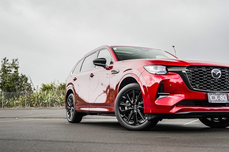 2026 Mazda CX-80 HOMURA PHEV AWD image 4