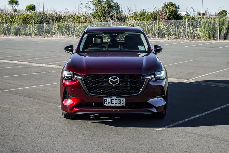 2026 Mazda CX-80 HOMURA PHEV AWD image 2