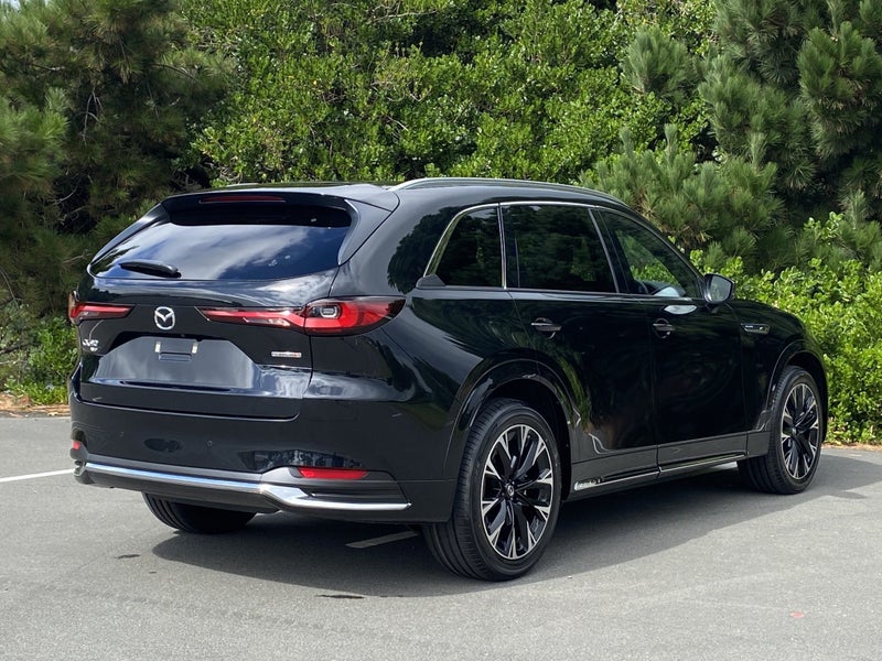 2026 Mazda CX-90 AWD 3.3L Takami 8AT M Hybrid image 4