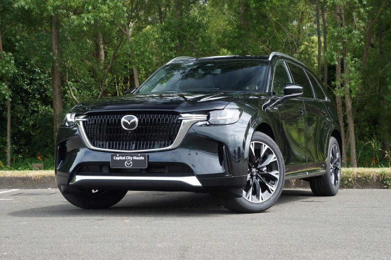2026 Mazda CX-90 AWD 3.3L Takami 8AT M Hybrid image 4