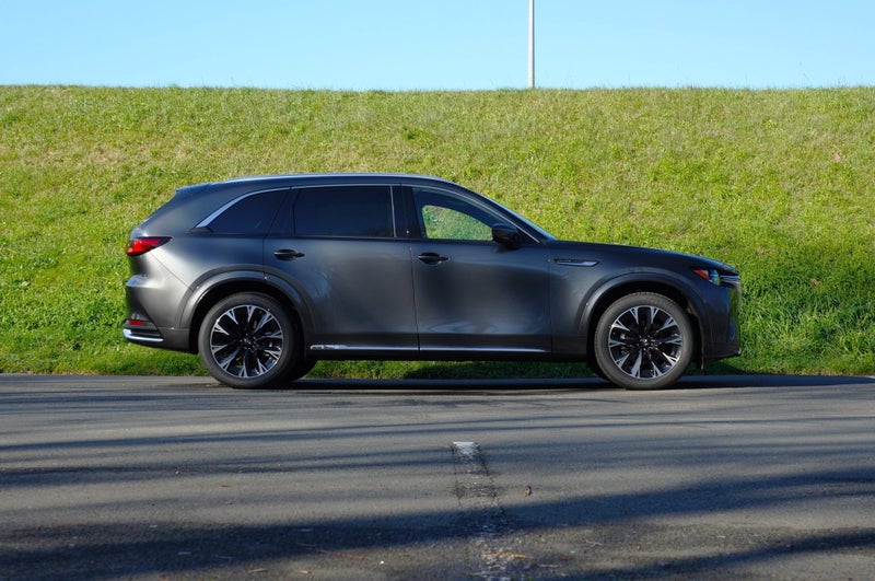2026 Mazda CX-90 AWD 3.3L Takami 8AT M Hybrid image 2
