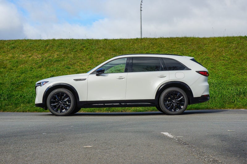 2026 Mazda CX-90 B Takami Kuro 3.3 Turbo Petrol... image 5