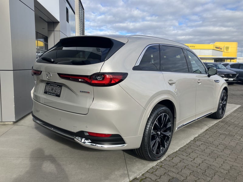 2026 Mazda CX-90 Takami 3.3Pmht/4Wd image 4