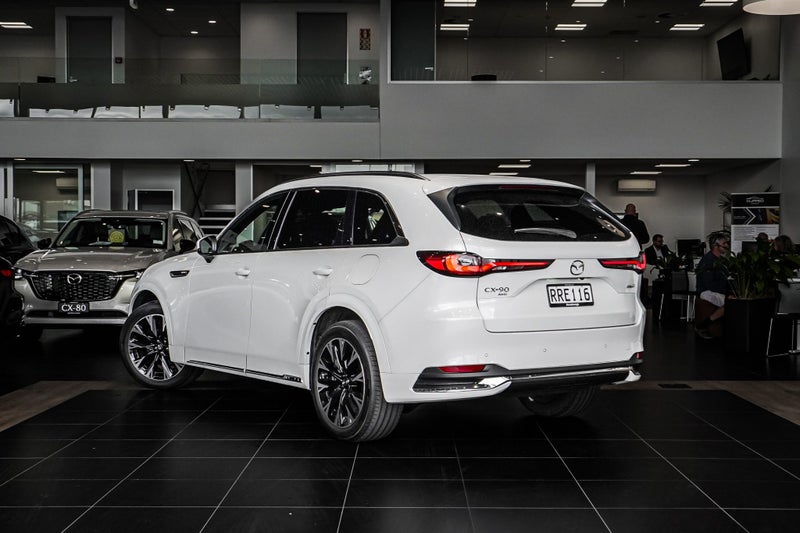 2026 Mazda CX-90 Takami 3.3Pmht/4Wd image 4
