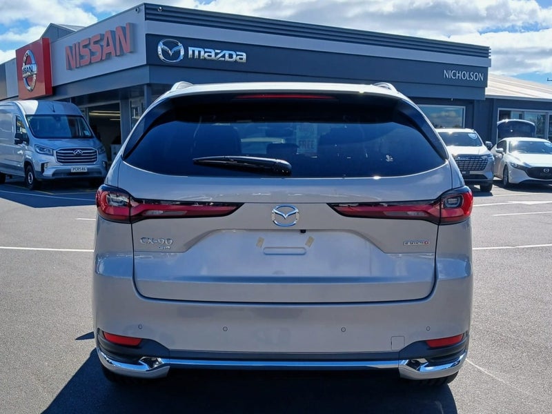 2026 Mazda CX-90 Takami image 5
