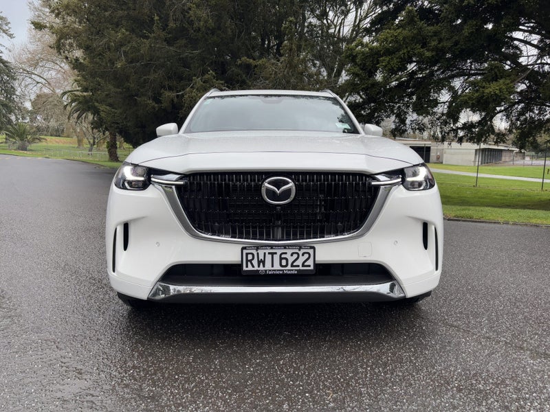 2026 Mazda CX-90 TAKAMI AWD 3.3L HYBRID image 2